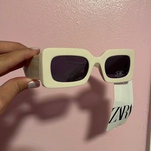 Brand new Zara glasses with original case!